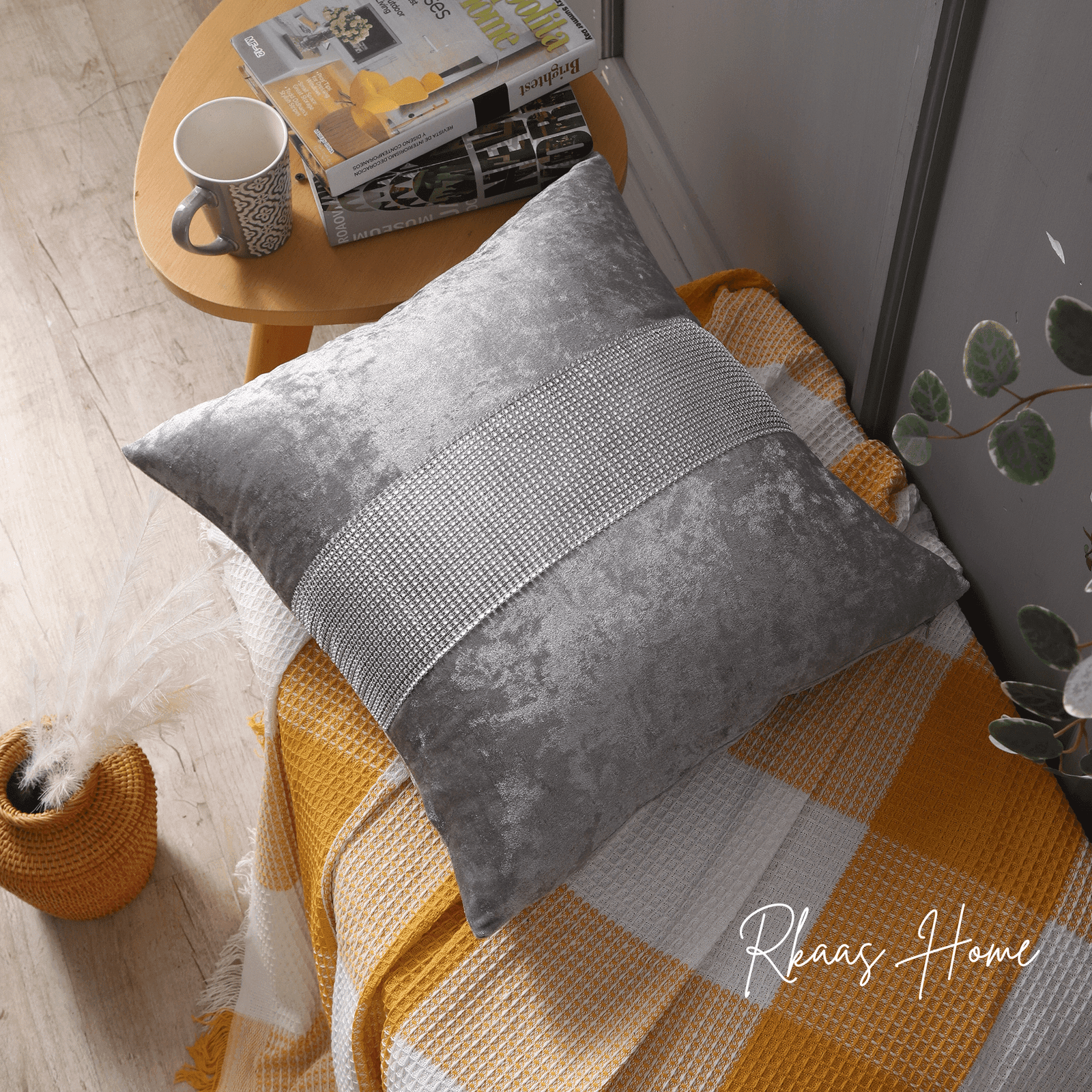 Diamante Sparkle/Bling Silver Grey Crushed Ice Velvet Square Cushion Cover ( Set of 4 pcs)